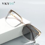 VKYEE Fashionable Large Frame Simple Square Design Anti-blue Light Reading Glasses Customizable Prescription Photochromic