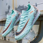 Men's Soccer Shoes TF/FG Non-Slip Turf Soccer Cleats Personalized Design Sport Shoes Casual Sneakers Fashion Football Boot 35-45