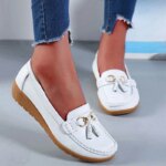 Fashion Women Flats Genuine Leather Outdoor Flat Shoes Moccasins Shoes Women Slip On Women Shoe Casual Plus Size Ladies Shoes