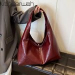 Designer Large PU Leather Hobo Underarm Bags Lady Fashion Shoulder Party Bag for Women New Trend Y2K Casual Handbags and Purses