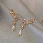 Luxury Imitation Pearl Zircon Stud Earrings For Women Fashion Flower Leaf Earrings Elegant Ear Stud Party Wedding Jewelry