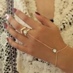 Bohemia Punk Link Chain Ring Connected Bracelets Gold Color Metal Finger Ring Bracelets Hand Harness Fashion Jewelry Women