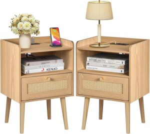 Rattan Nightstand with Charging Station, Mid Century Modern Bed Side Table, Boho End Table with Wood Legs (2, Natural)