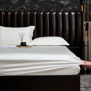 100%Eucalyptus Lyocell Bamboo Bed Linens,Off White Fitted Sheet,Silky Smooth Breathable,Summer Cooling 180*200cm*1pc queen Size