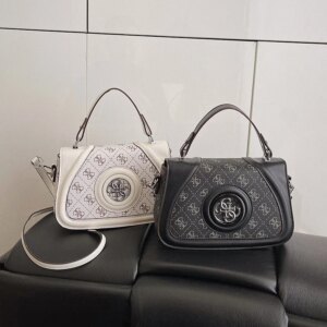 Chic Designer Leather Crossbody Bag Vintage Minimalist Handbag For Women Stylish Messenger Purse Large Capacity Commuter Tote