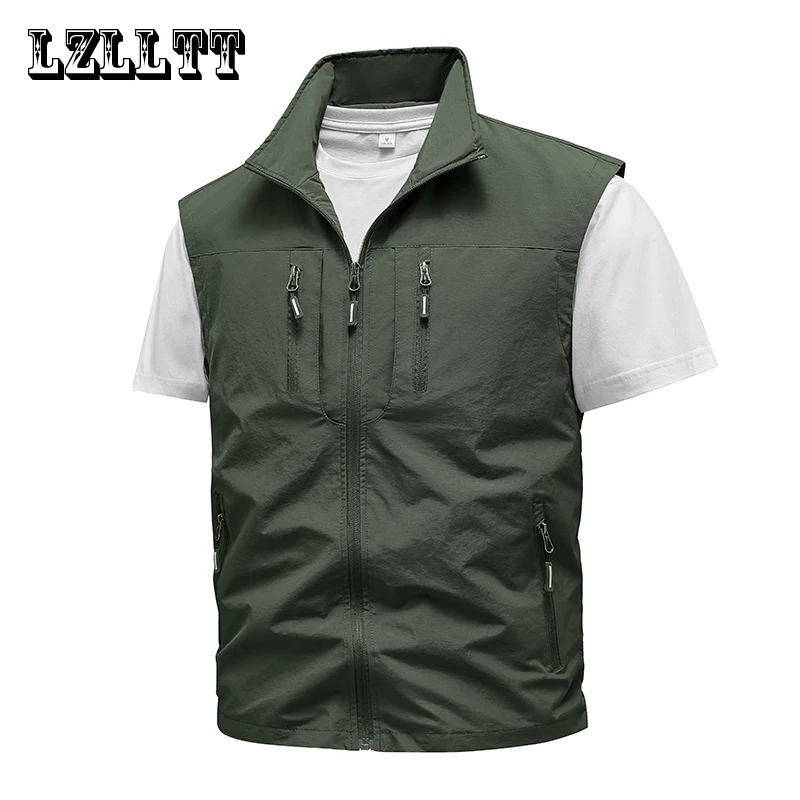 New Spring Men Outdoor Casual Vests Mens Summer Waterproof Breathable Fishing Waistcoat Mens Autumn Fashion Vest Jacket Male
