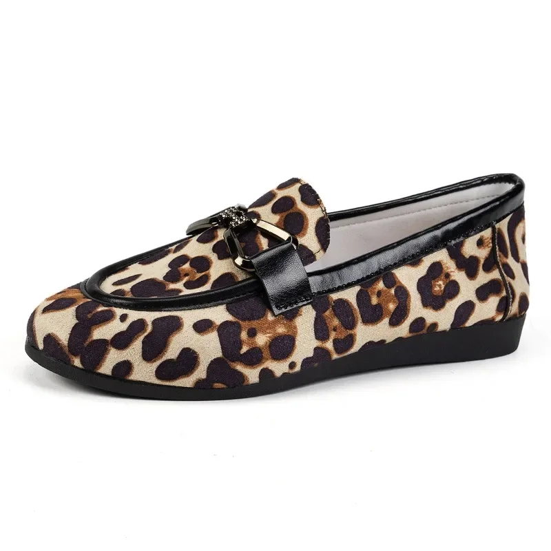 Women Flat Shoes Plus Size Casual Women Mullers Antislip Brand Designer Loafers Fashion Leopard Women Shoes zapatos de mujer