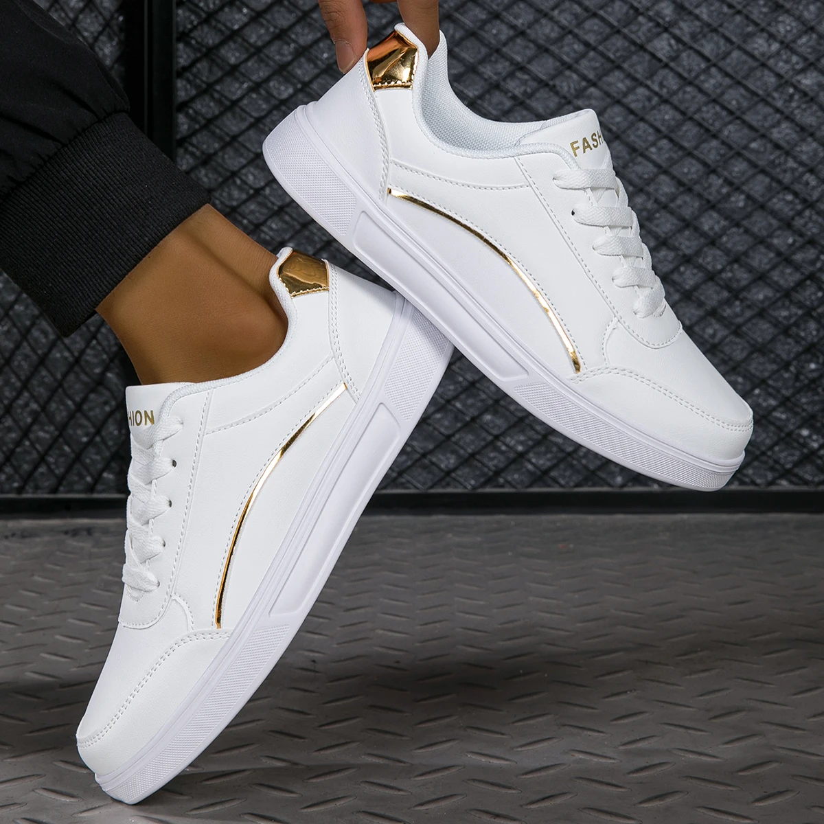 Women's White Shoes Spring Autumn Outdoor Flat Casual Sports Shoes Men New EVA Sole Lace Up Round Toe Fashionable Office Shoes - Image 2