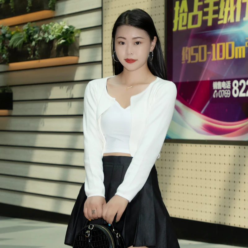 Blouses Black Cropped Knitted Sweater Korean Fashion Cardigan Female Women's Coat Spring 2025 Clothing Long Sleeve Top Jersey - Image 4