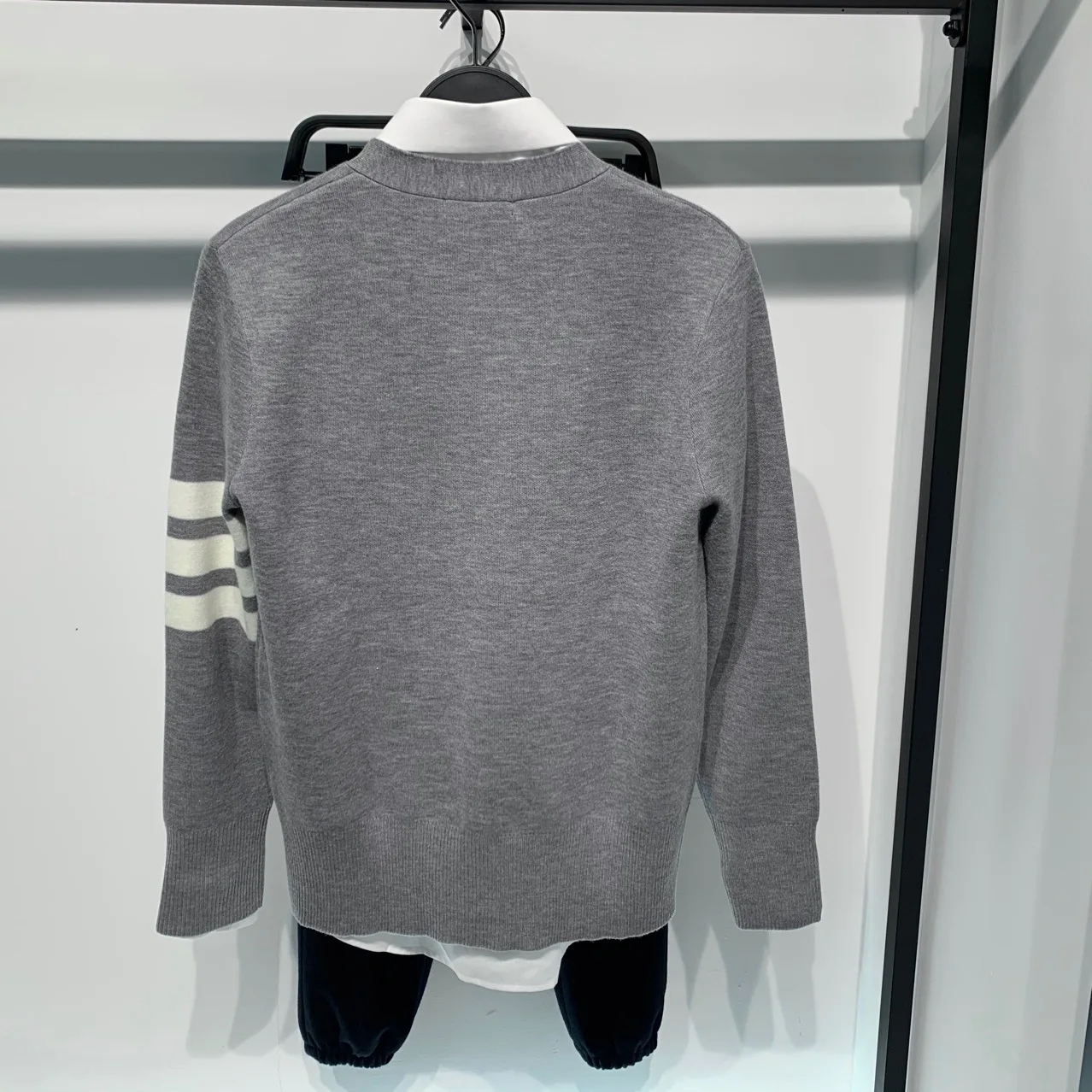 Spring Autumn Sweater Fashion Brand Men's Sweaters Cotton Stripes 3-Bar V-Neck Casual Cardigan Preppy Korean Style Women's Coats - Image 3