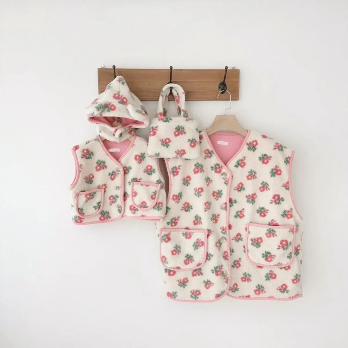 Vests Autumn Winter Fragmented Flowers Double Sided Velvet Boys Girls Baby Children Warm 2023 Simple Sweet round collar - Image 3