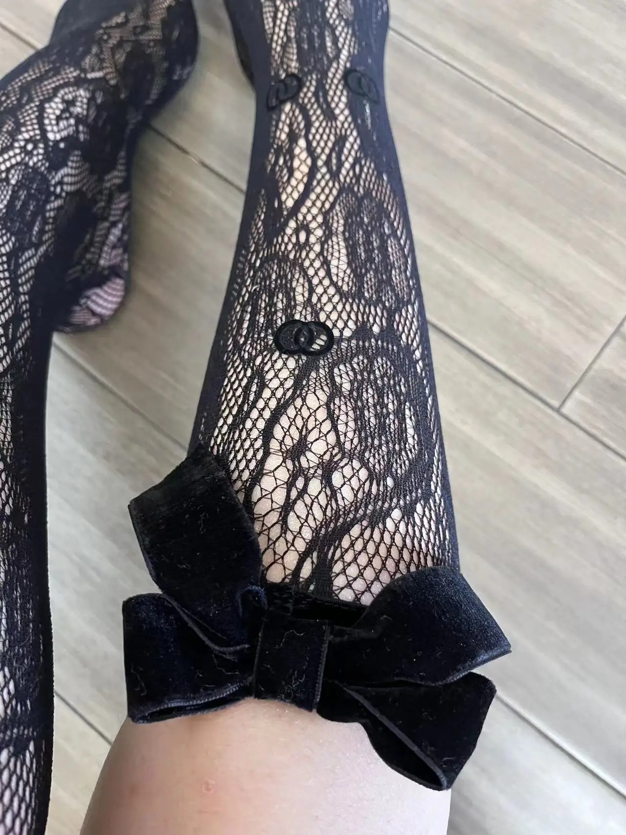 Jennie 22B White Lace Knee-High Socks – Bow Tie Lolita JK Style Velvet Logo Socks - Image 5