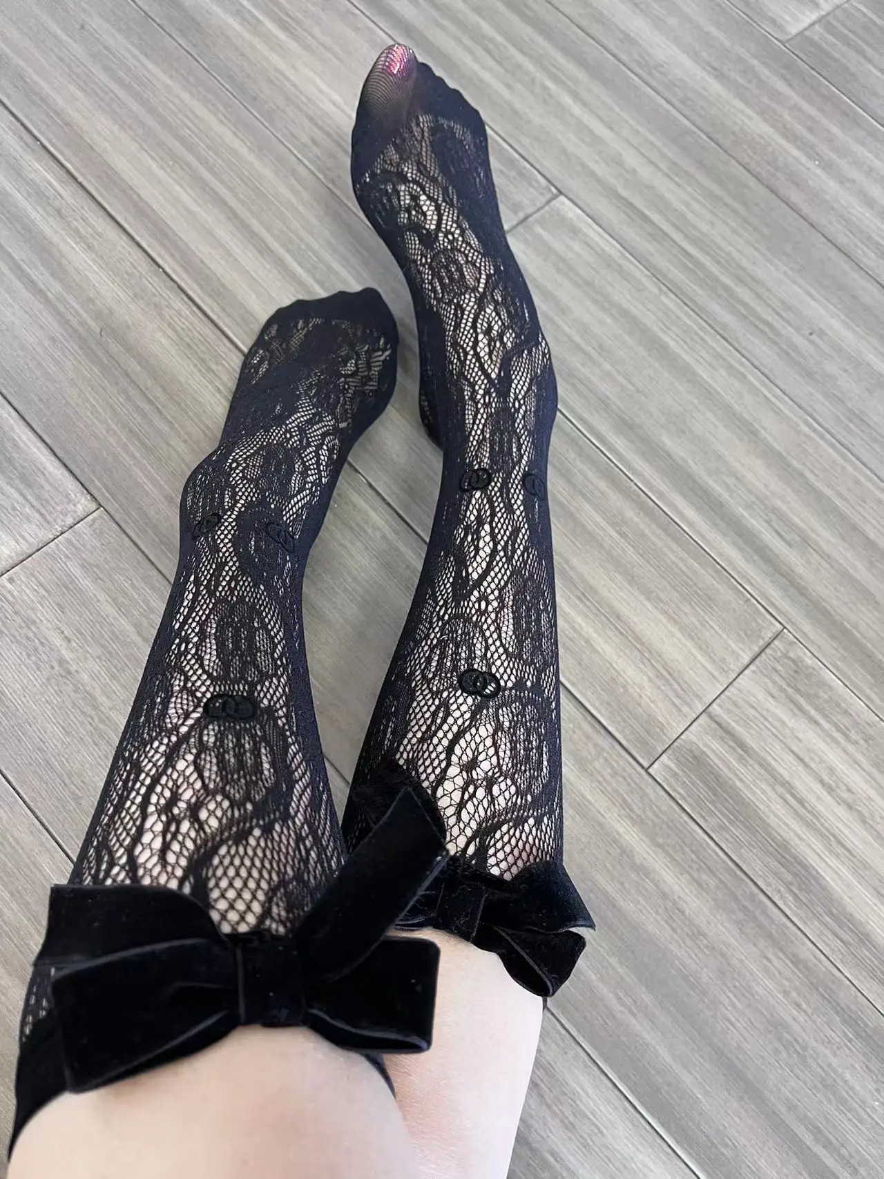 Jennie 22B White Lace Knee-High Socks – Bow Tie Lolita JK Style Velvet Logo Socks - Image 4